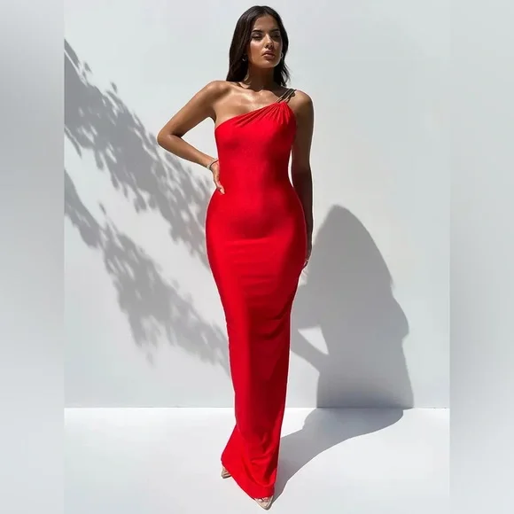 Backless bodycon maxi sexy red dress. Very stretchy material - Picture 1 of 9